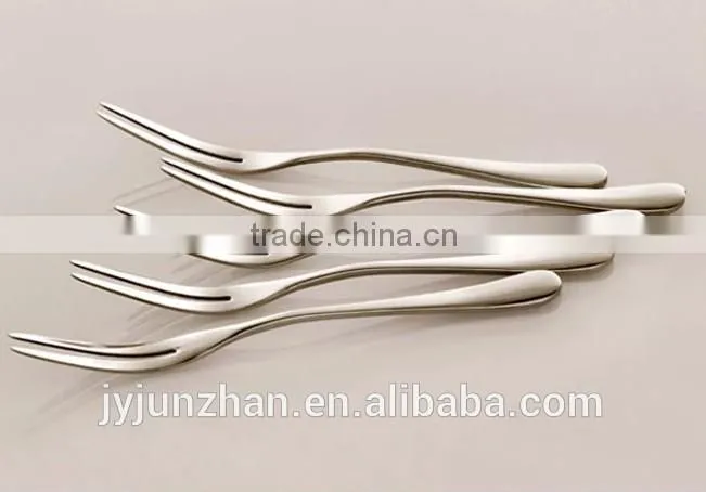 Plain handle stainless steel fruit fork made by Junzhan Factory directly