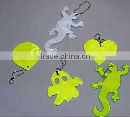Reflective key chains,refletive bear hanger ,decorative plastic chain ,car reflective sticker