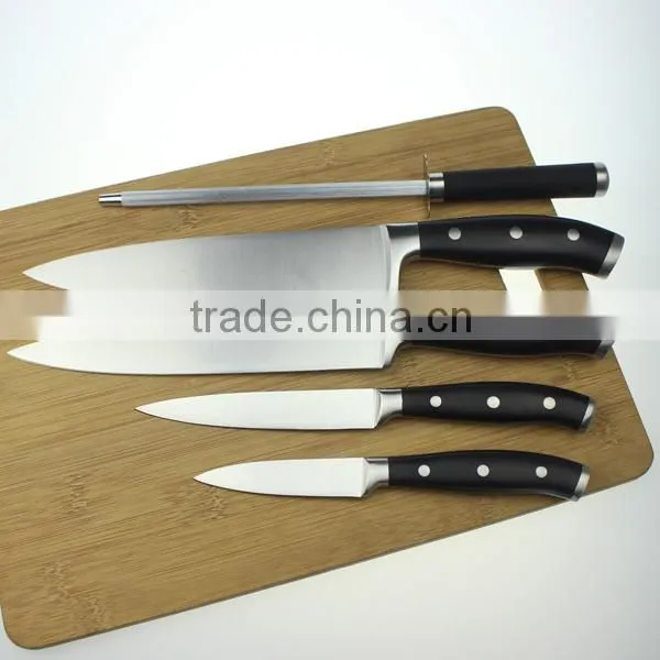 BLACK HANDLE KNIFE AND FORK SET