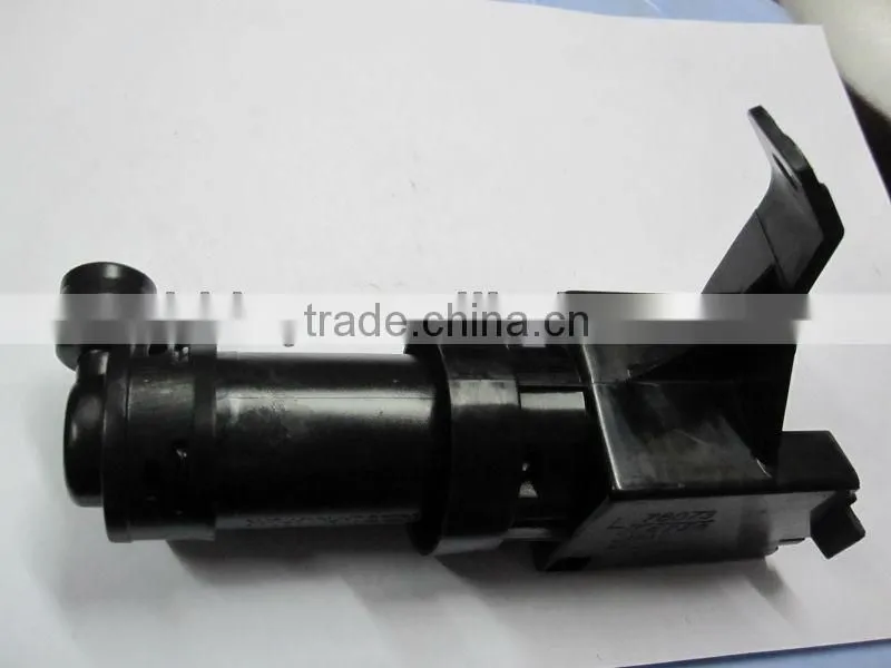 Auto headlamp washer nozzle for toyota for reiz OEM 85208-50021 LH