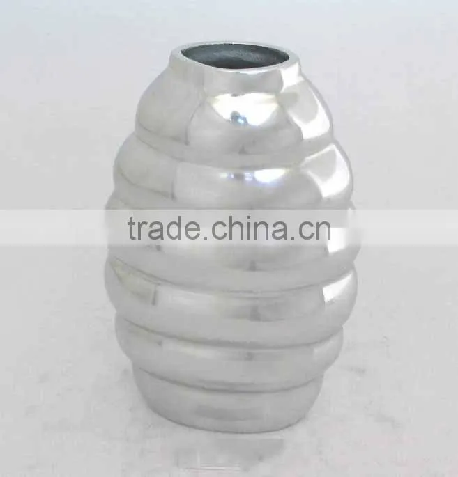 Hot sale handmade vase designs home decoration mirror finish recycled aluminum vase