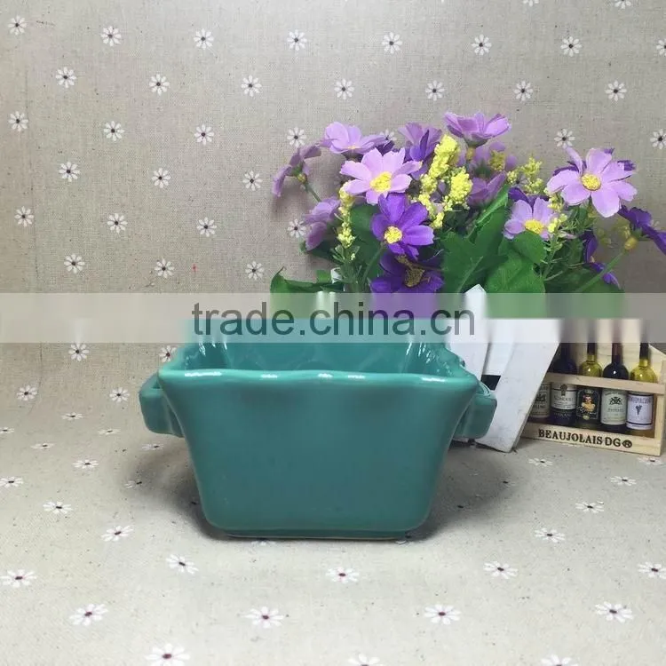 Stock Bakeware on sale, square shape With Two Handle Cake Mould Bakeware