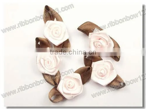 satin ribbon roses flower for wedding decoration