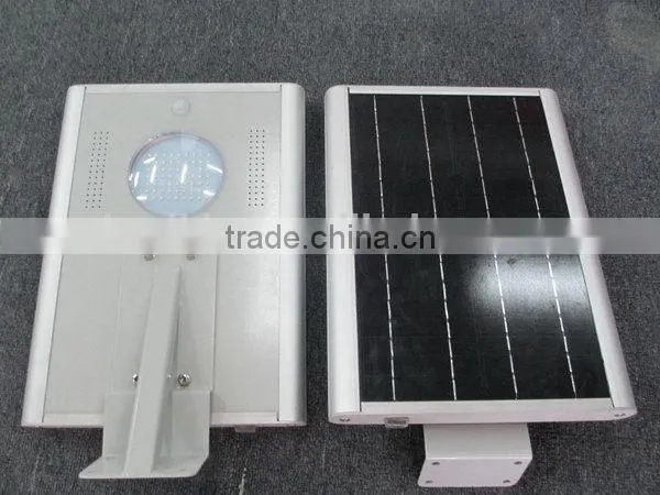 Top quality new arrival cheap garden fence with solar lights