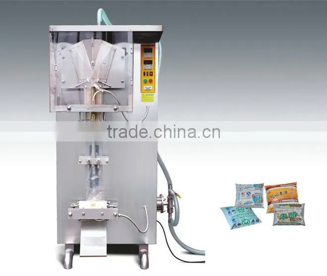 Automatic liquid pouch packing machine