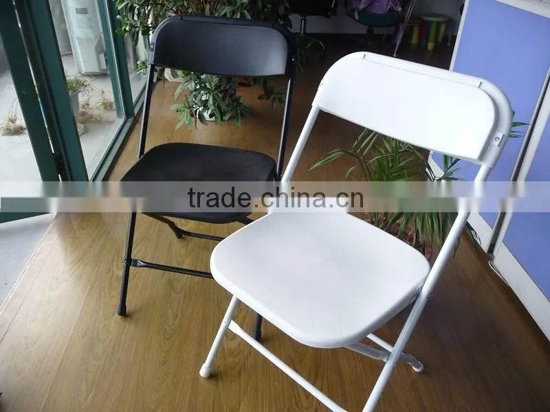 Made in china cheap and strong plastic folding chair