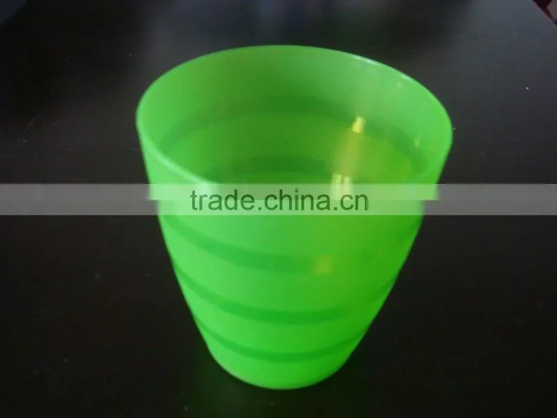 Colorful 10OZ Plastic Cup with Horizontal stripes