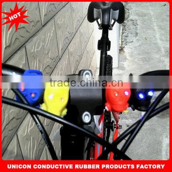 2013 Fashionable skull bike lights