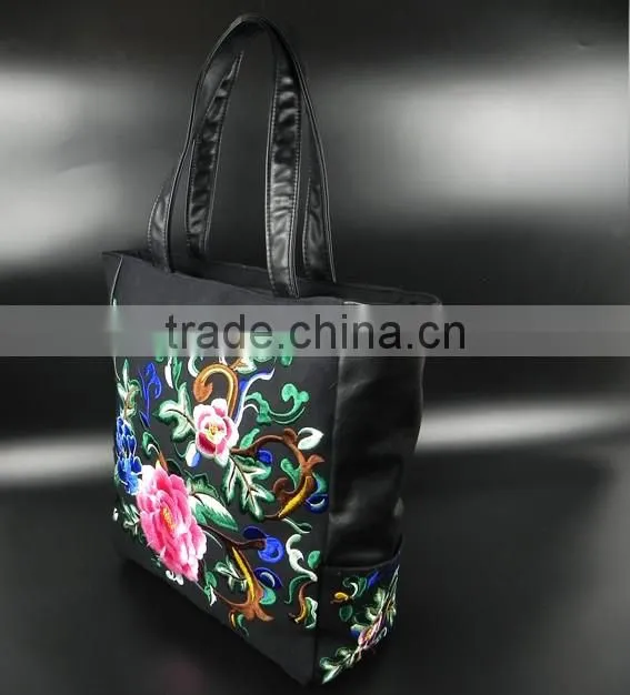 Embroidery PU Tote Bag with High Quality from Chinese Manufacturer for Promotion
