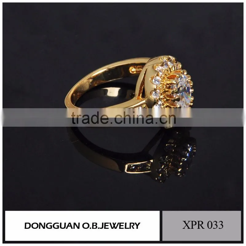 2016 Trending Latest Wedding Designs Gold Jewelry Diamond Rings for Women