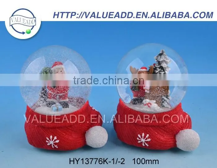 Best sale christmas polyresin inflat christma snow globe decor fashion designed