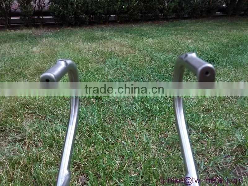 Customized titan bike front rack ti 25kg bicycle luggage carrier with sand blasting cheap titan bicycle front rack &bag holder
