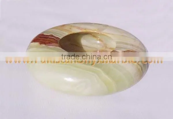 PAKISTAN FACTORY MADE ONYX CIGARETTE ASHTRAY HANDICRAFTS