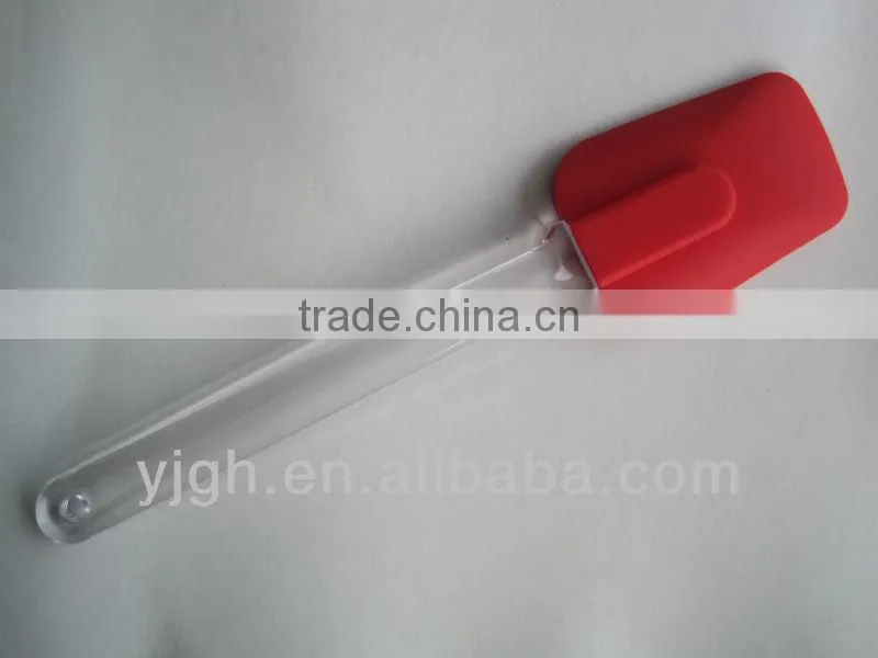 Heat resistant silicone spatula