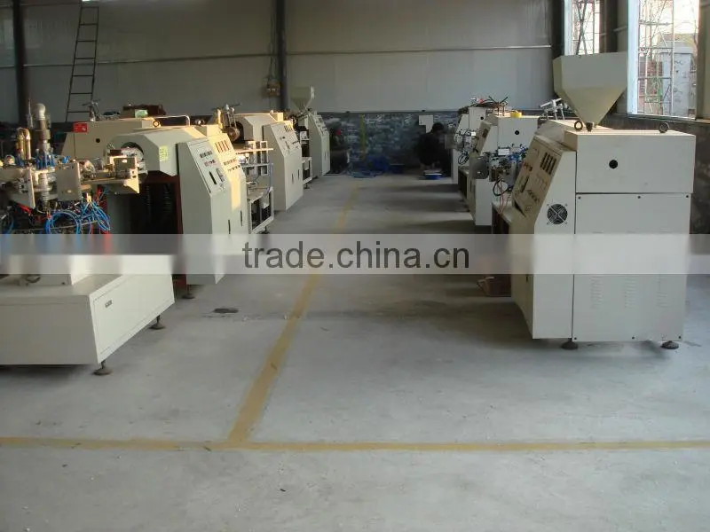 plastic corrugated pipe blow molding machine