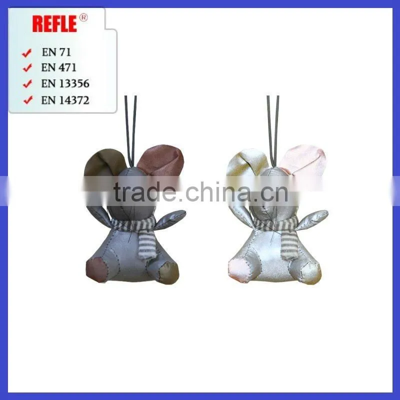2014 reflective lion toys