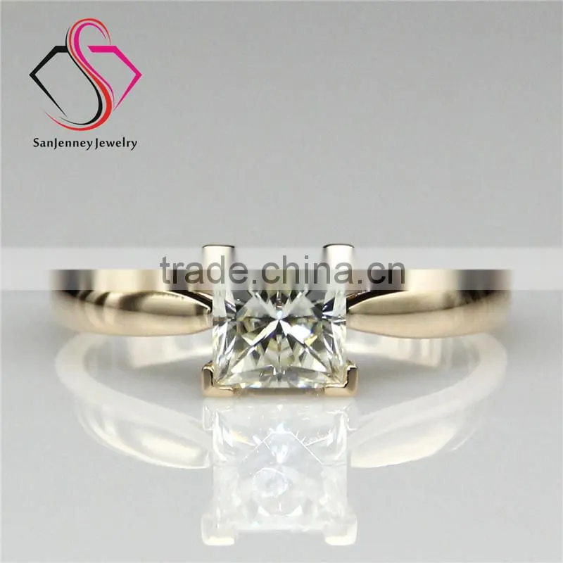 Princess Cut Moissanite Solitaire 1 Carat Sqaure 5.5mm Center 14k Rose Gold Wedding Engagement Ring