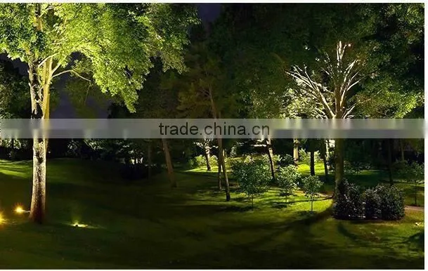 China factory price CE ROHS approved 10w 30w 50w 100w super bright SMD led chip ip65 waterproof outdoor 50w led flood light