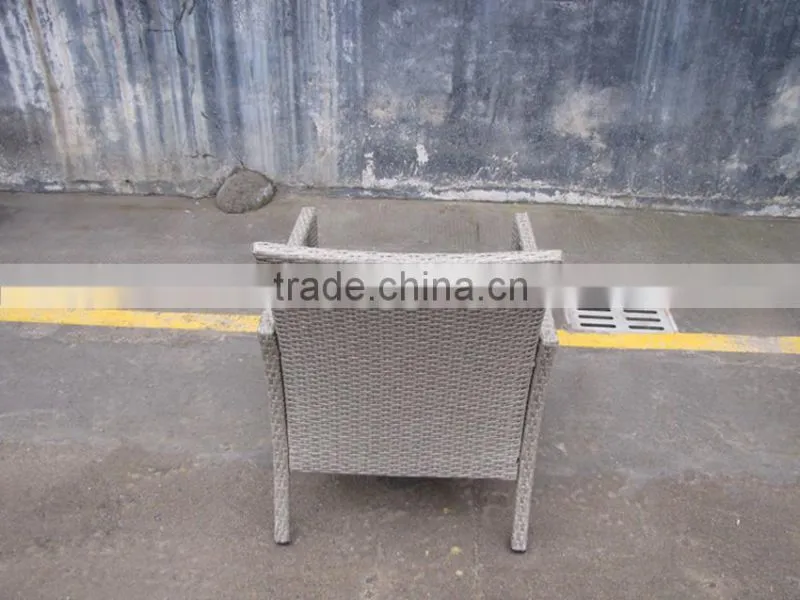 CLEAR ALUMINIUM WICKER GARDEN CHAIRS AND TABLES