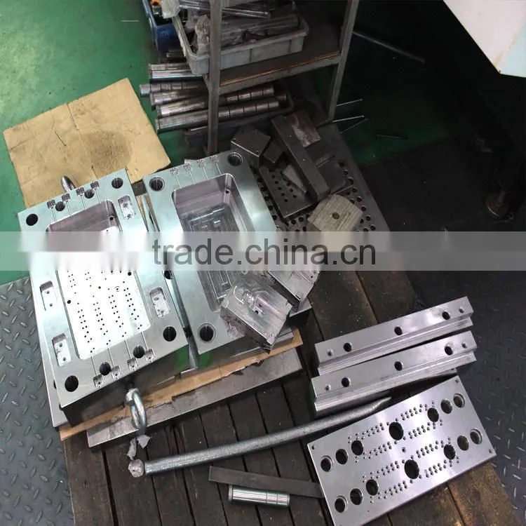 China manufacturer moulds for plastic