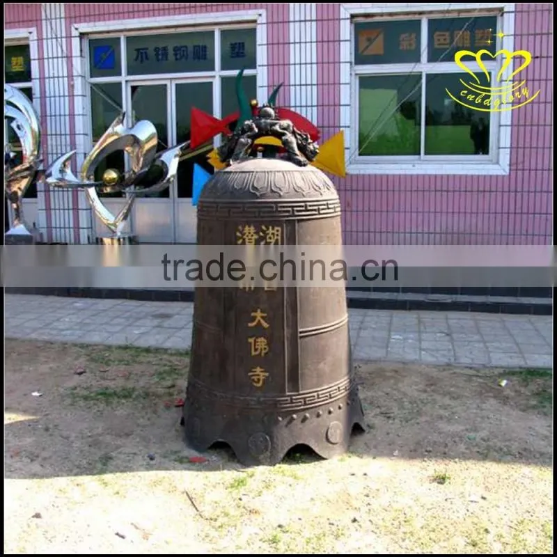China Regional Feature Bronze outdoor shiny bell sculpture