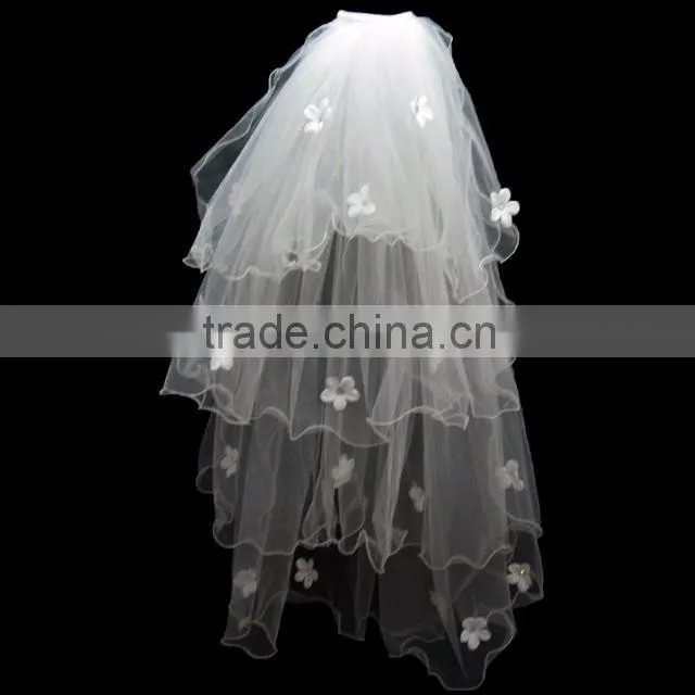 2016 Edged Ivory White Wedding Veil Soft Tulle High Quality Wedding Veils
