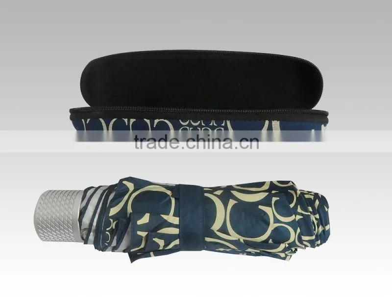 Wholesale UV Protection Manual Rain 3 Folding Umbrella With Case