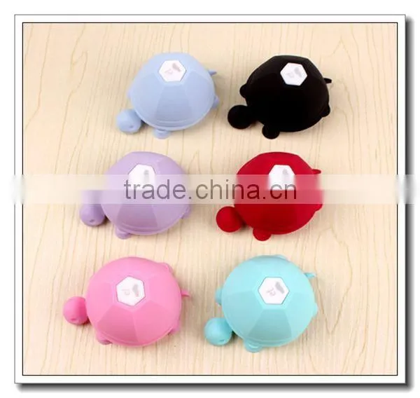 Preety silcone headphone holder