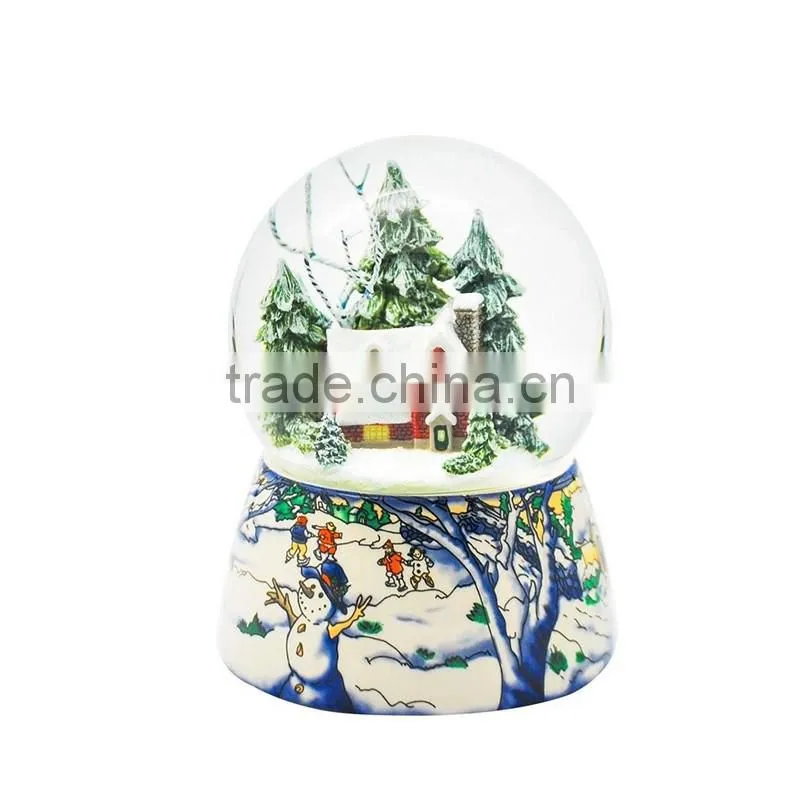 polyresin Christmas snow globe ornament