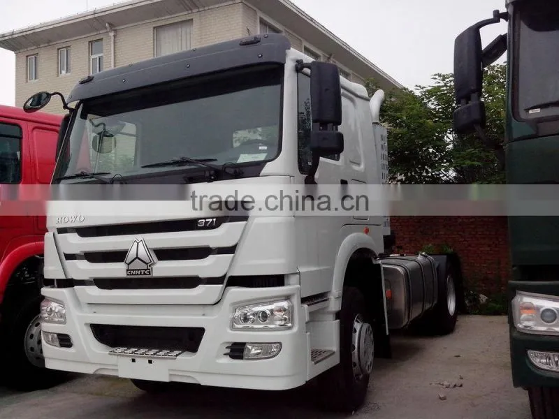 Low price sale for China heavy trucks SInotruk howo 6x4 tractor trucks for sale