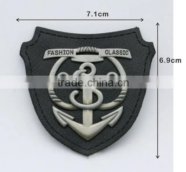 Black PU leather patch with metal alloy logo clothing labels for jeans/jacket PLB-017