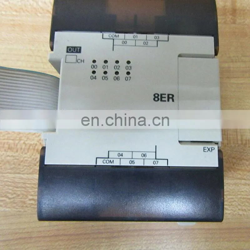 New Omron PLC Output Unit CPM1A-8ER CPM1A8ER 24 VDC 250 VAC for Automation Control