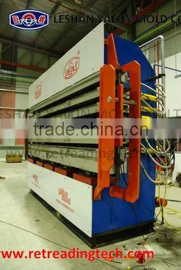 Precured Tread Vulcanizing Machine