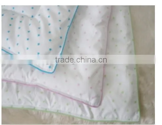 Natural and pure and fresh colorful star quilt with polyester 3D and microfiber filling