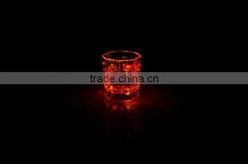 LED Beverage Cup Plastic Drink Cup Flashing 350 ML Juice Cup