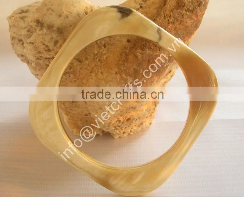 Water buffalo horn bangle/horn bangle/horn bracelet. Natural vein color