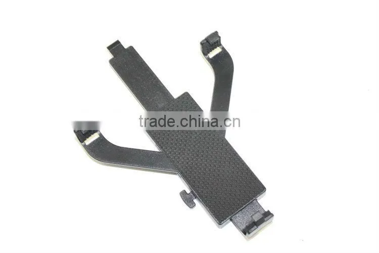 Multifunctional tablet pc universal car holder
