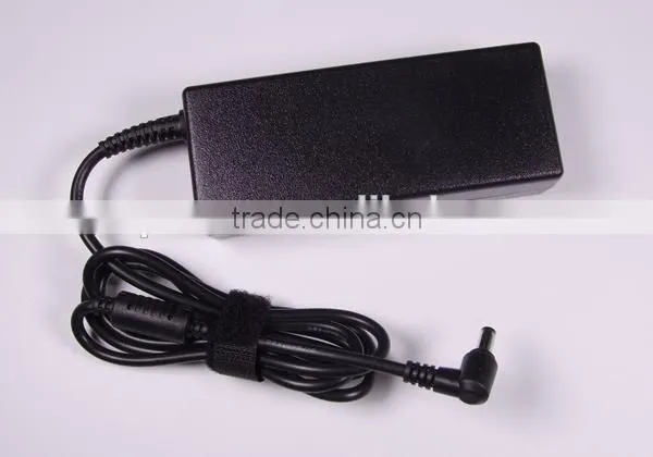 high quality 19v 4.74a 5.5*2.5mm 90w laptop power adapter for Fujitsu