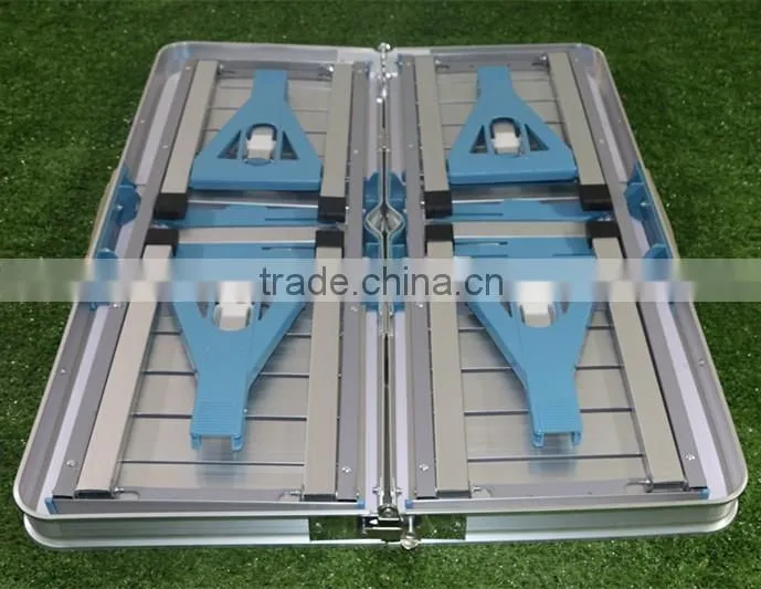 Fashion outdoor furniture folding table and chair in bulk