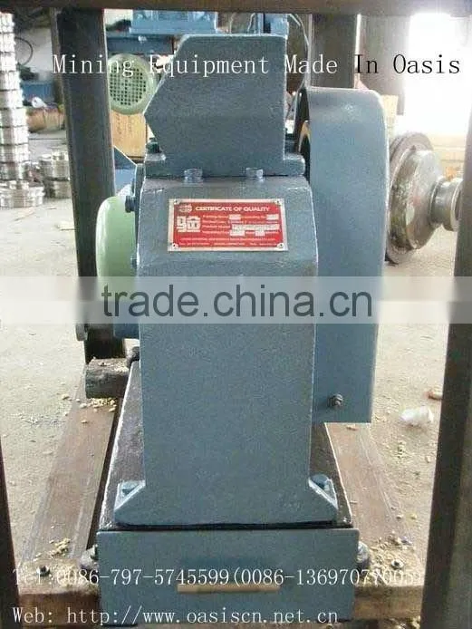 Laboratory Sealed Double Roll Crushers