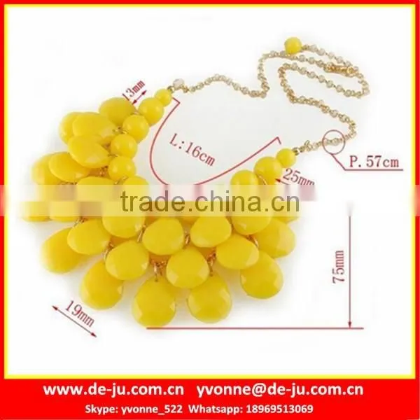 Fashionable Pearl Crystal Jewelry Plastic Necklace