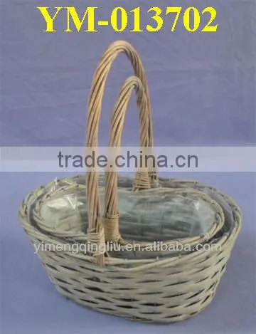 S/3 mountain shaped willow gift baskets with handle
