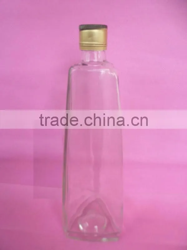 Aluminum Cap Whisky Bottle