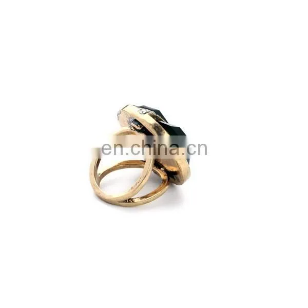 Stylish Black Acrylic Diamond Sparkling Knuckle Ring