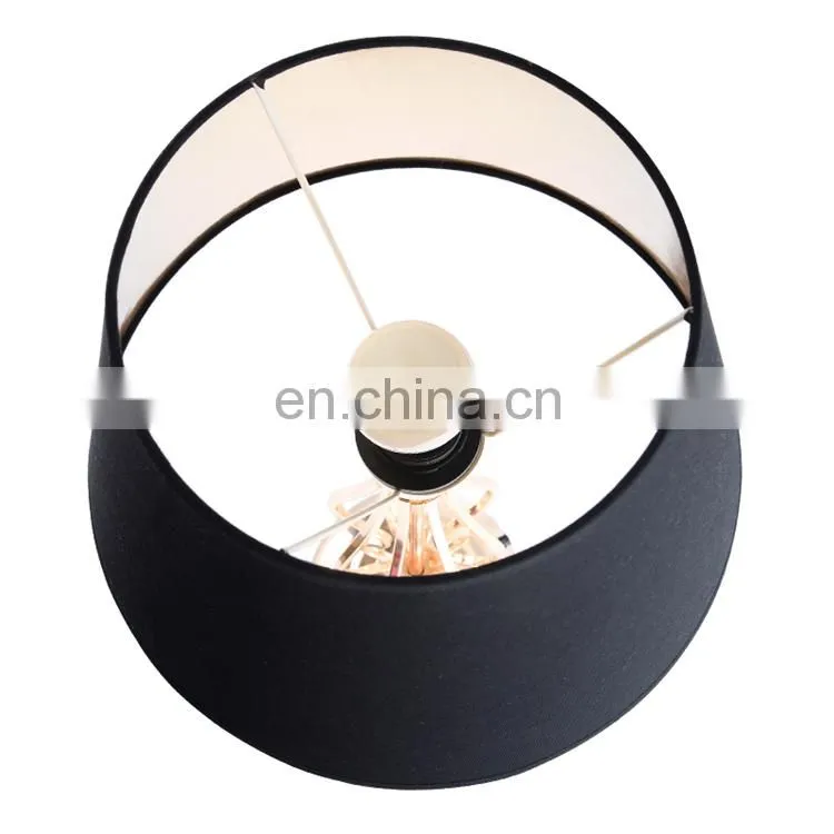 Popular European design luxury gold metal base fancy table lamps for hotel home