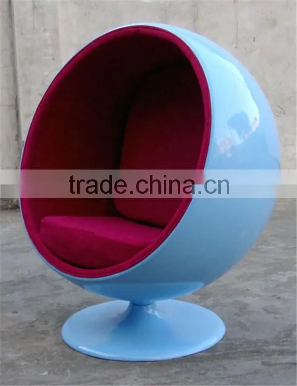 modern fiberglass Eero Aarnio Ball chair