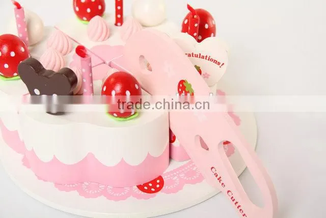 Wooden ketchen toy cake play set