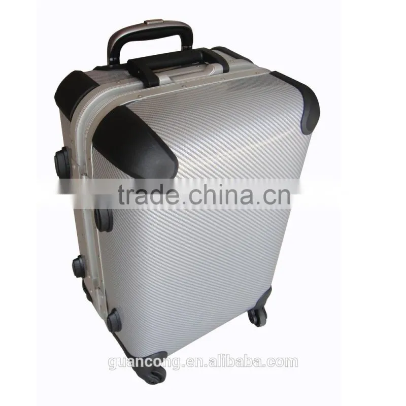 best fashion trolly luggage for business man