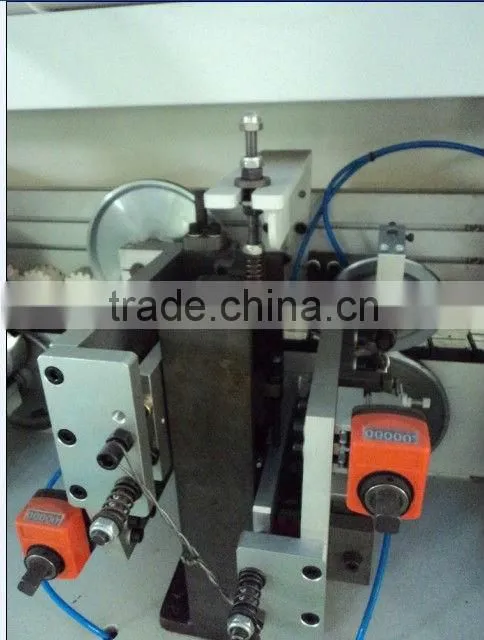 Automatic Edge Banding Machine in Woodworking Machine