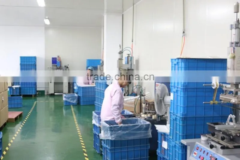 The new factory of making acrylic cosmetic packaging more professional and more quality assurance